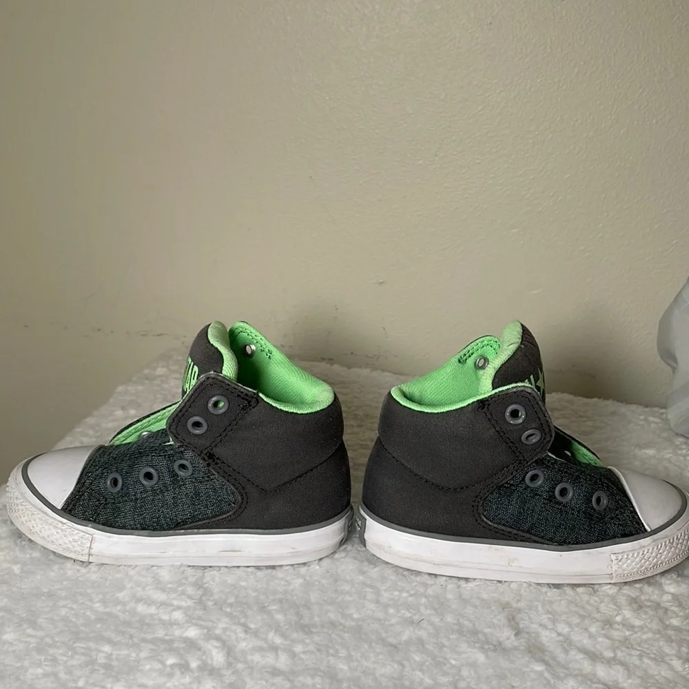 CONVERSE All Star Hi-top Toddler Size 7